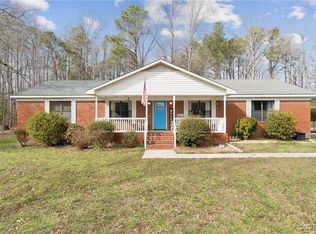 17830 Stage Rd, Barhamsville, VA 23011