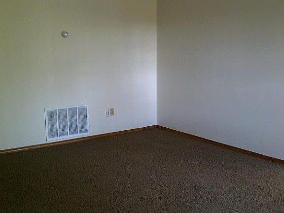 5th image of 3504 W Beechwood Dr