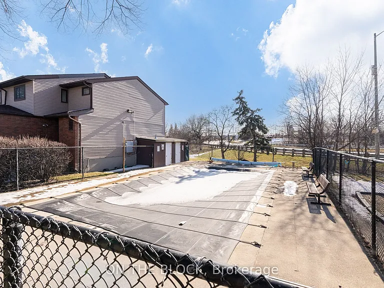 47 Carleton Pl — Photo 48