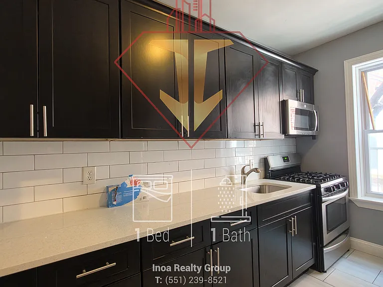 735 Avenue A #6 — Photo 7