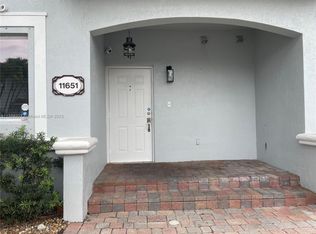 11651 NE 18th Dr, Miami, FL 33181