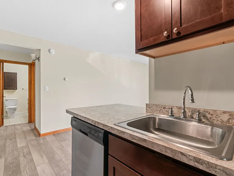 1 Bedroom B