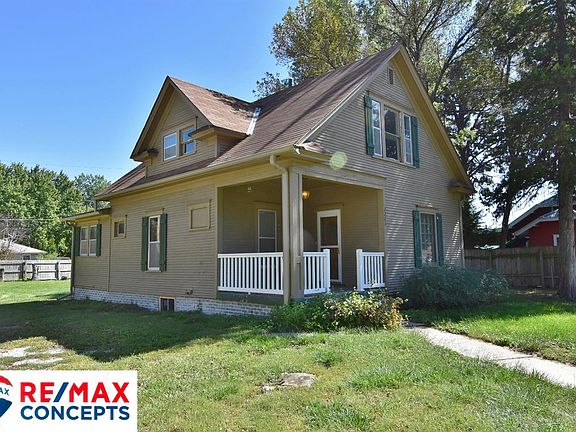 2nd image of 2222 S 48th St