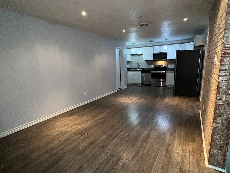 1612 Linda Ln — Photo 6