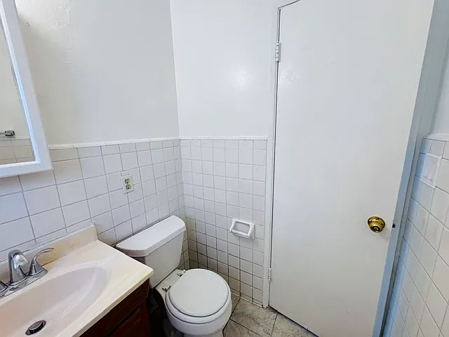 611 N Moore Ave #1 — Photo 11