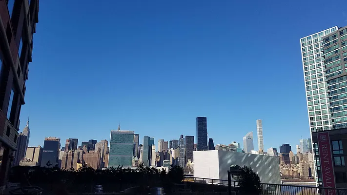 Sold by Aidonis Realty | media 20