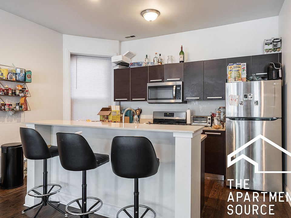 1st image of 1856 N Humboldt Blvd APT 1S
