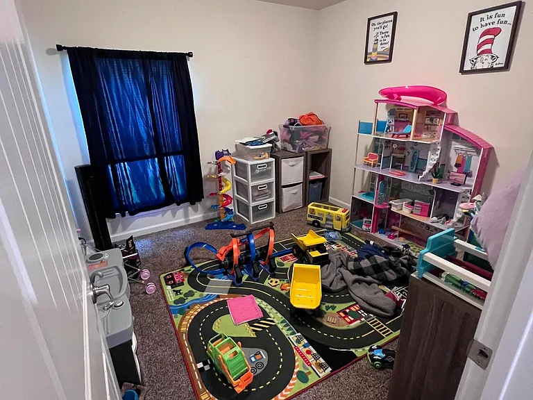 400 Caldwell Sugar Rd — Photo 16