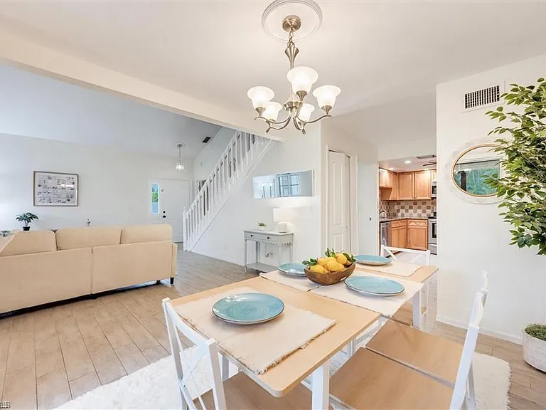 940 Augusta Blvd #D-939 — Photo 6