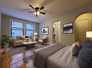 425 W Roscoe St #AF9E64FAC, Chicago, IL 60657