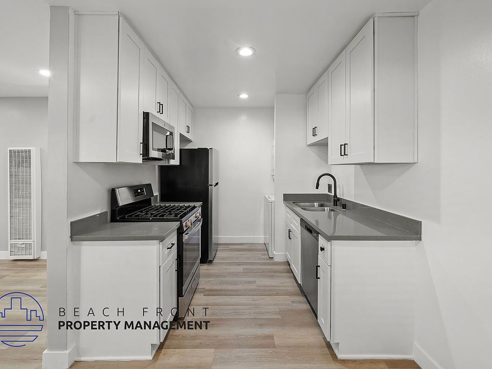 1st image of 839 Glenway Dr #3