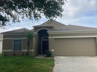 6907 Monarch Park Dr, Apollo Beach, FL 33572