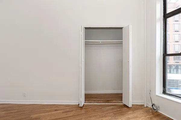 Rented by Century 21 American Homes | media 7