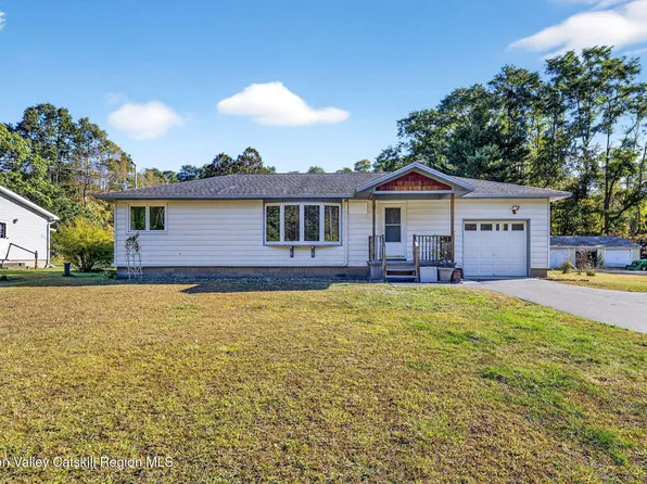 1040 Albany Turnpike, Old Chatham, NY 12136