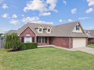 15610 S College Ave, Glenpool, OK 74033