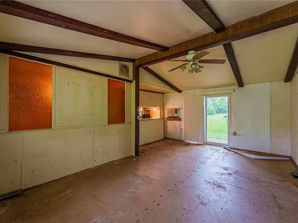4100 Crane Rd, Tipp City, OH 45371