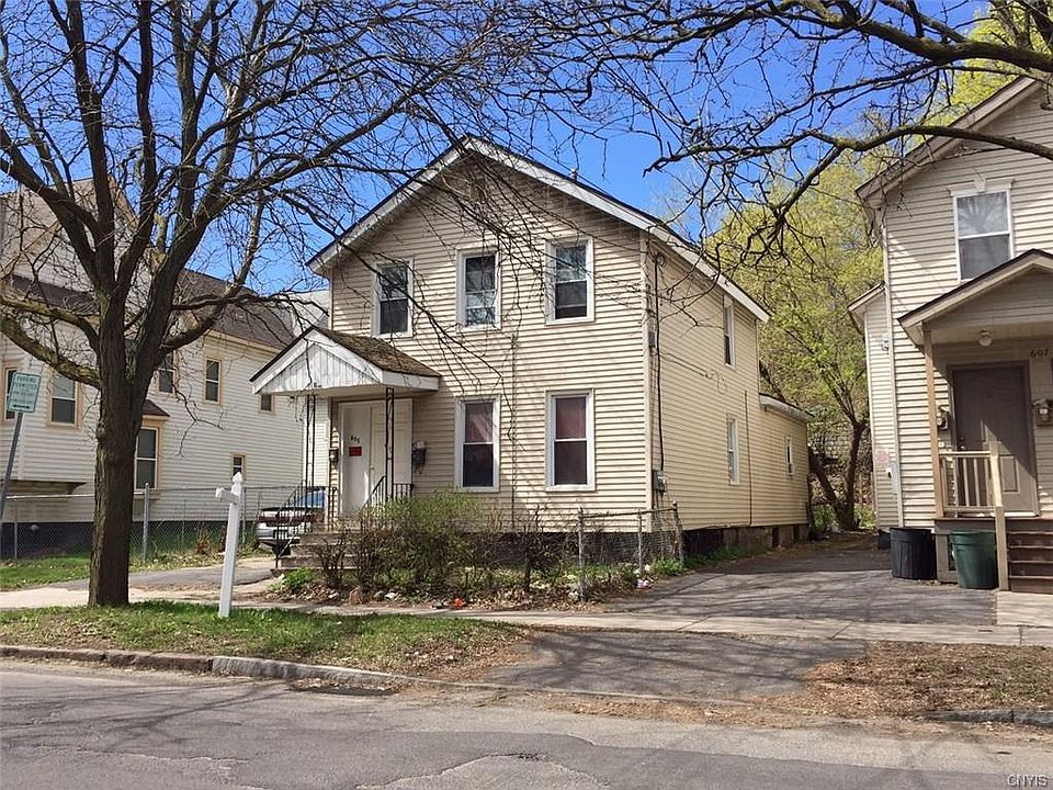 2nd image of 605 Catherine St