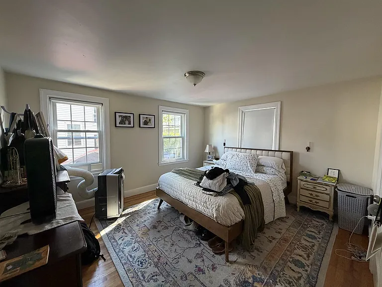 35 Linden Ave #1 — Photo 1