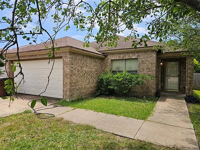 1120 Apollo Cir — Photo 10