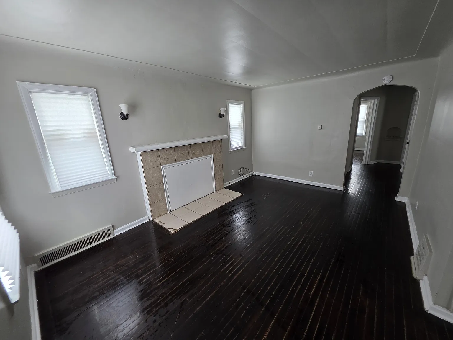 16672 Lauder - 1 — Photo 2