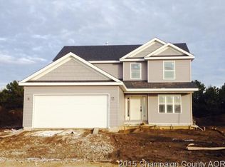3007 Applewood Dr, Monticello, IL 61856