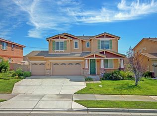 15379 Petunia St, Fontana, CA 92336 | Zillow