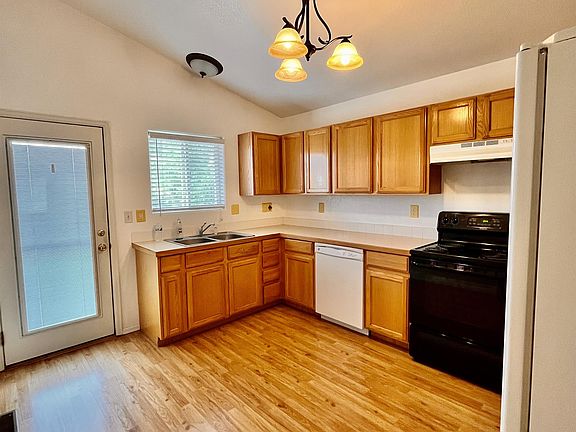 4th image of 3537 Powderkeg Dr