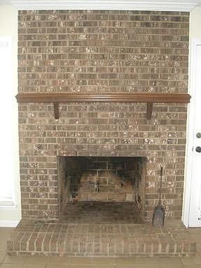 2nd image of 200 Glenora Dr