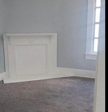 3rd image of 1277 W 25th St