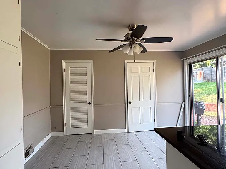 2421 S Boston Ave — Photo 22