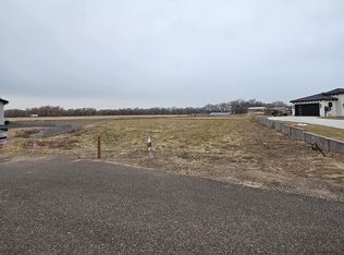 811 Brahma Ct SW, Albuquerque, NM 87105