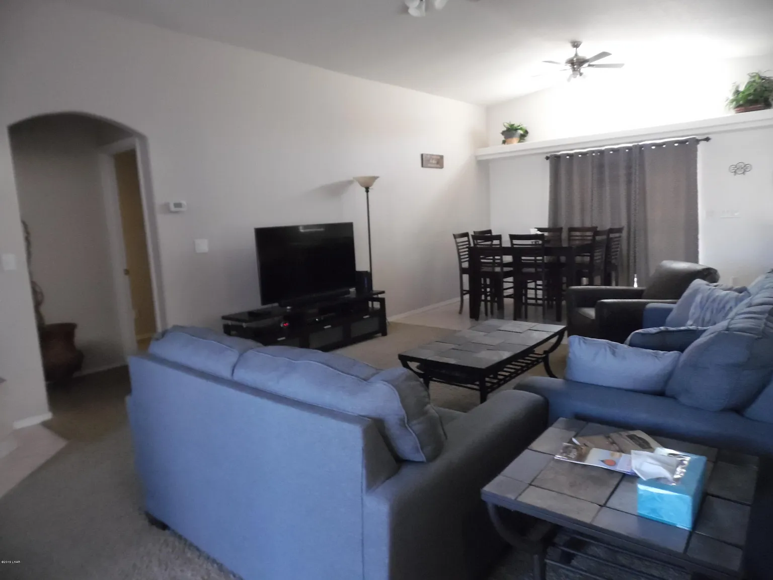 3 bed, 2.0 bath, 1317 sqft, $2,300 — Photo 4