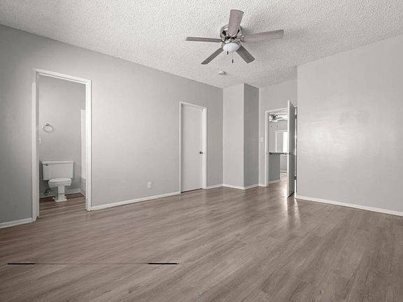4th image of 5-2030 E Whiting Ave #5