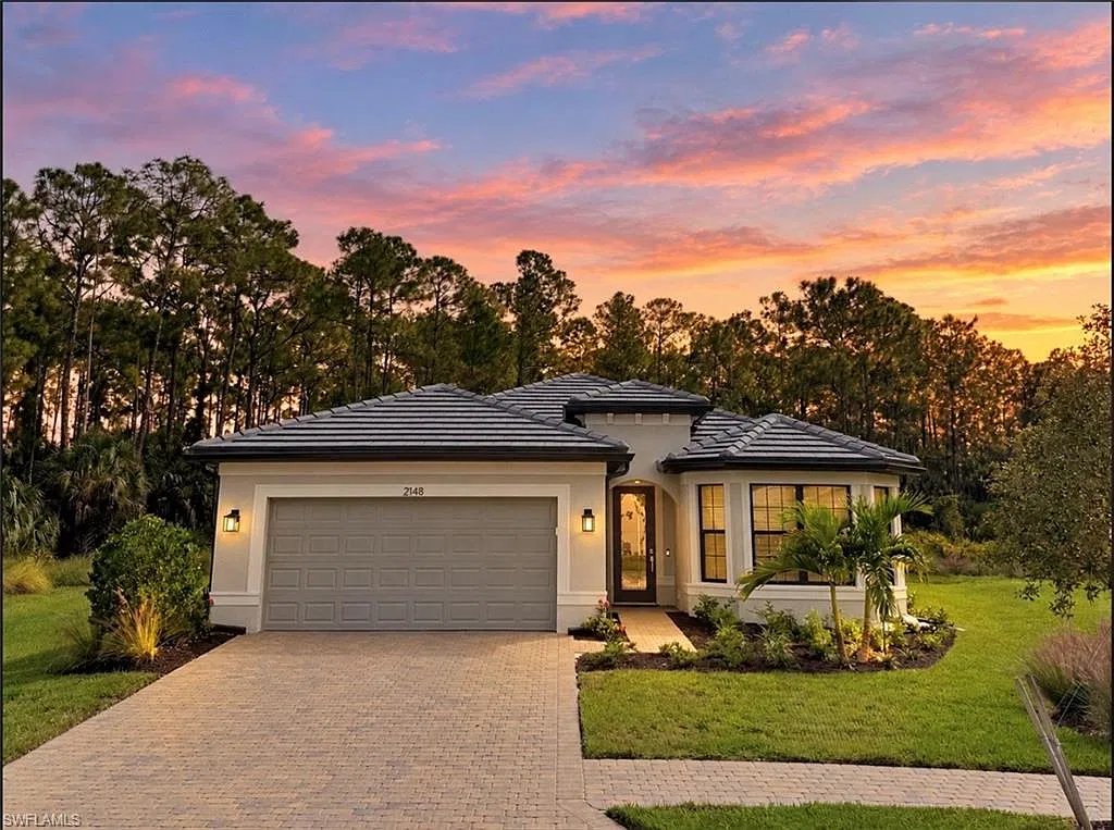 3 bed, 3.0 bath, 2139 sqft, $6,500 — Photo 1