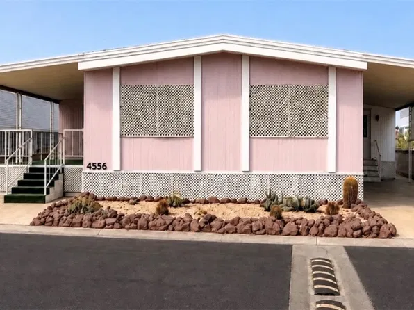 4556 Royal Ridge Way, Las Vegas, NV 89103