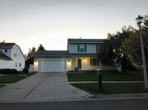 14612 Hardtke Dr, Lansing, MI 48906