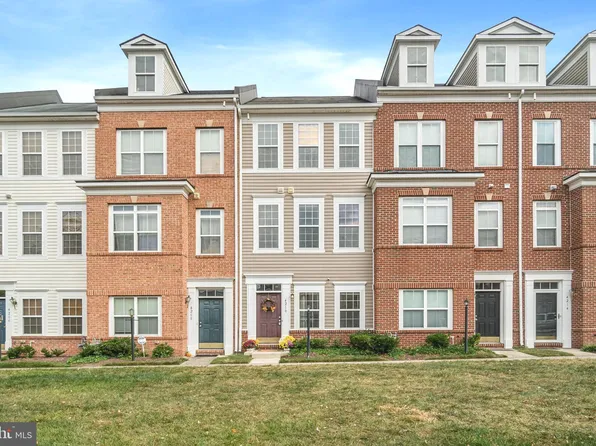 4210 Milledge Blvd, Suitland, MD 20746