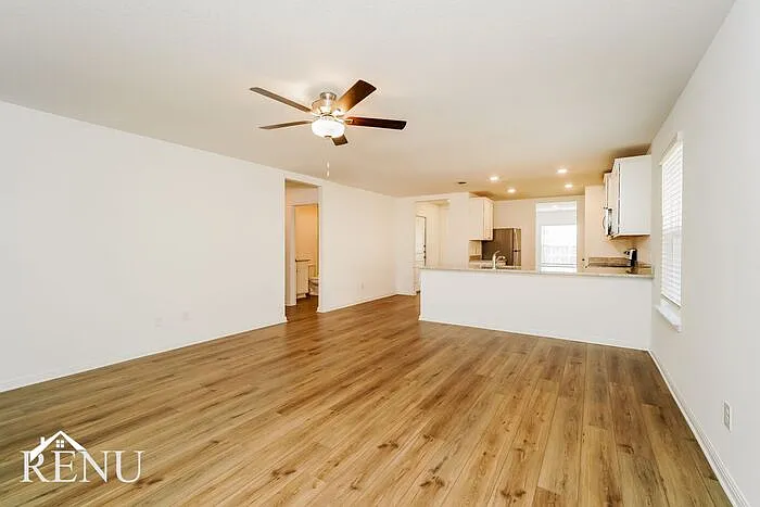 109 Scarborough Bnd — Photo 7