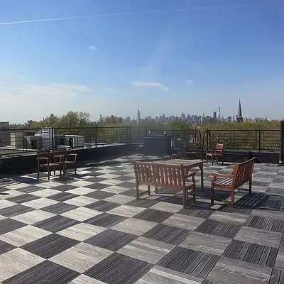 Rented by Nooklyn NYC LLC | media 75