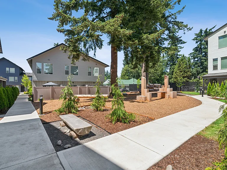 Fir Grove Townhomes — Photo 24