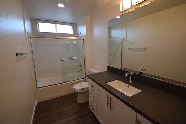 7851 Ventura Canyon Avenue — Photo 12