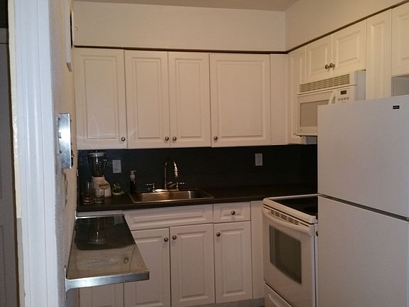 5th image of 187 Seaver Avenue #B