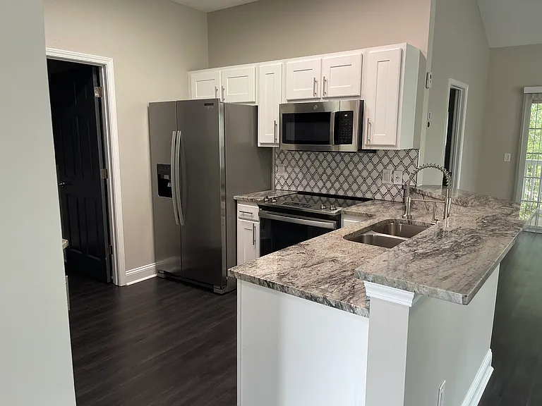 5026 Belleglen Ct #202 — Photo 5