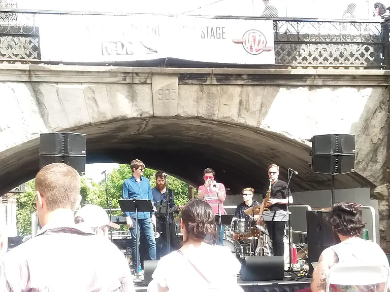 Occasional/seasonal live music in the park next door - i.e. Jazz Fest, Vault Allure