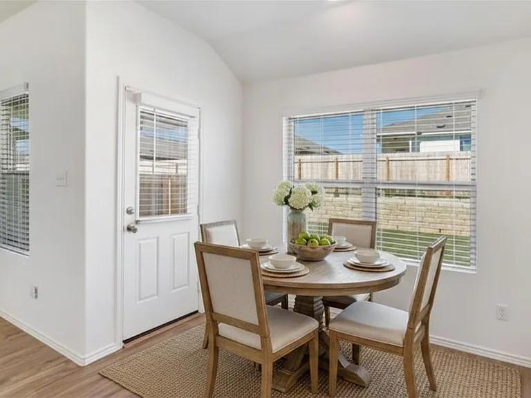 21416 Bird Wing Dr — Photo 4