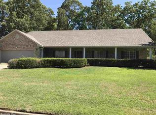 2213 Barney Ln, White Hall, AR 71602