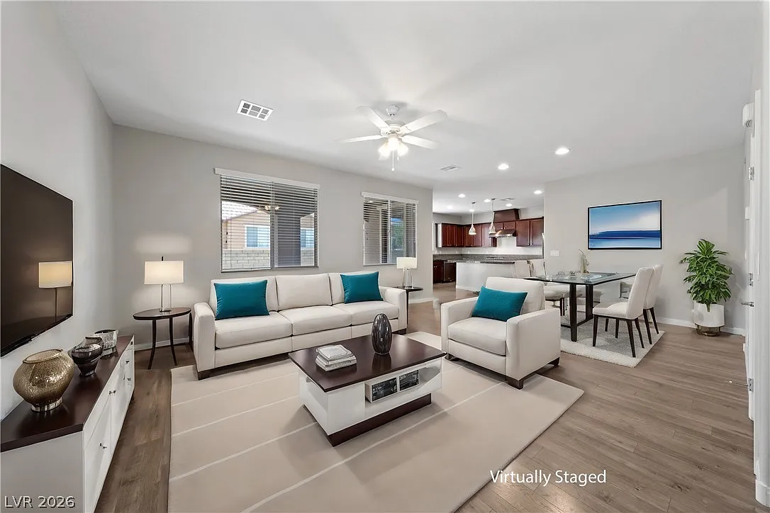 4 bed, 3.0 bath, 2378 sqft, $3,450 — Photo 4