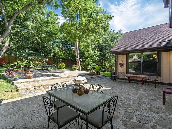 3rd image of 10204 La Costa Dr