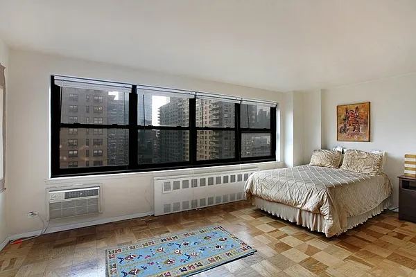 Sold by Corcoran | media 10