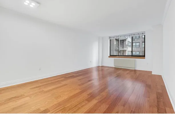 Rented by Compass | media 16